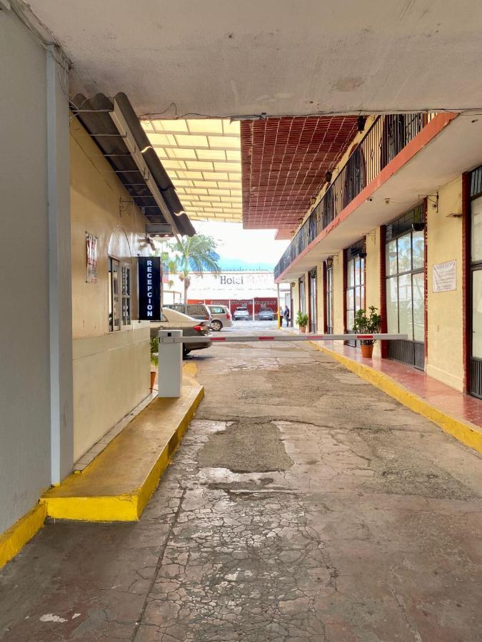 Hotel Maya Ixtlan Ixtlan del Rio Exterior foto